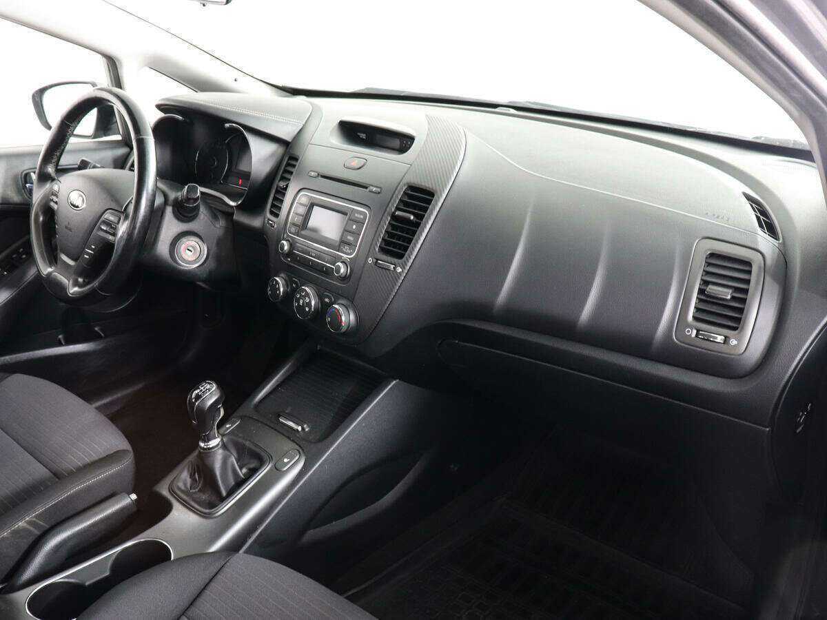 Б/У Киа Церато 2014 года. Фото: #8