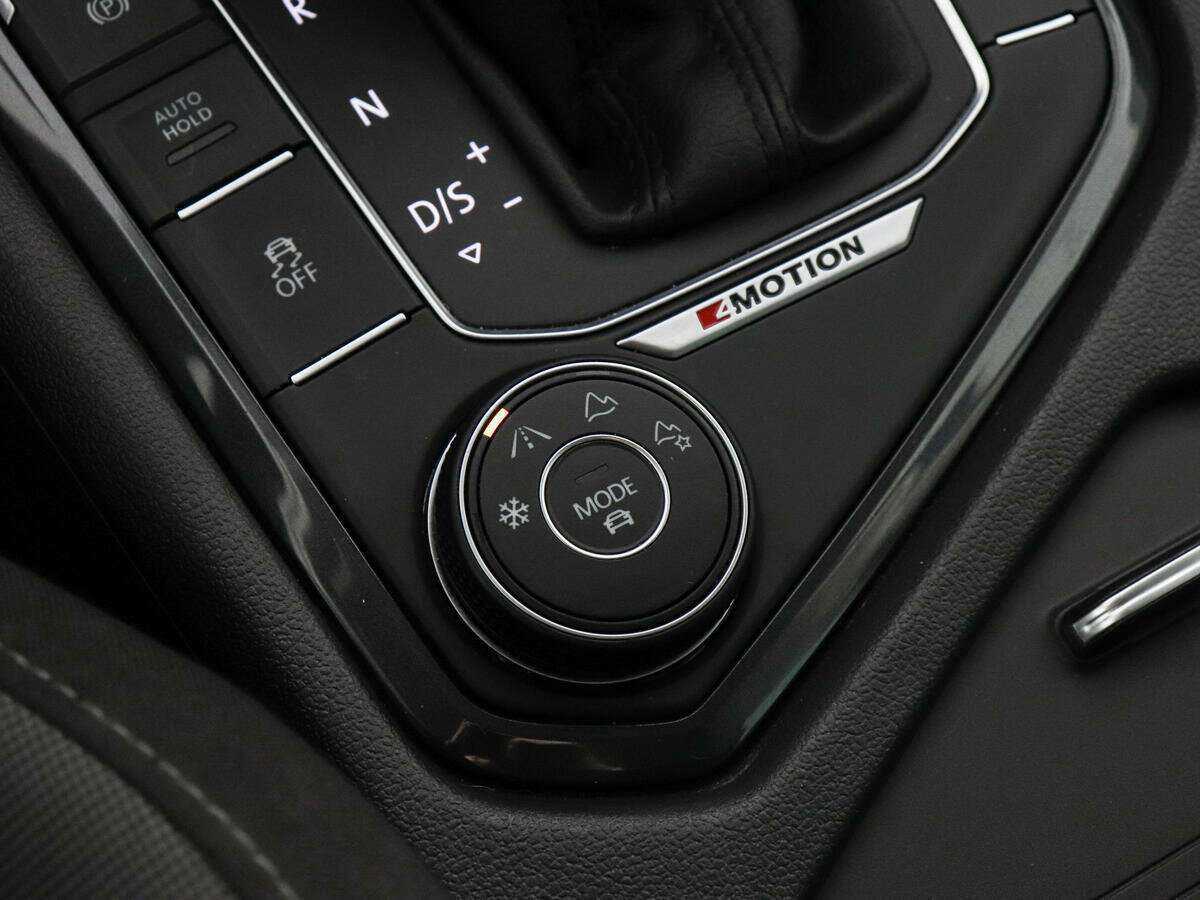 Volkswagen Tiguan 2017 года с пробегом. Фото: #13