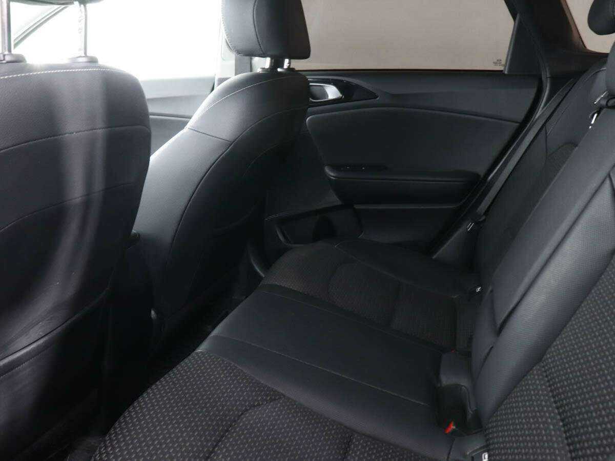 Б/У Киа Сид 2019 года. Фото: #12