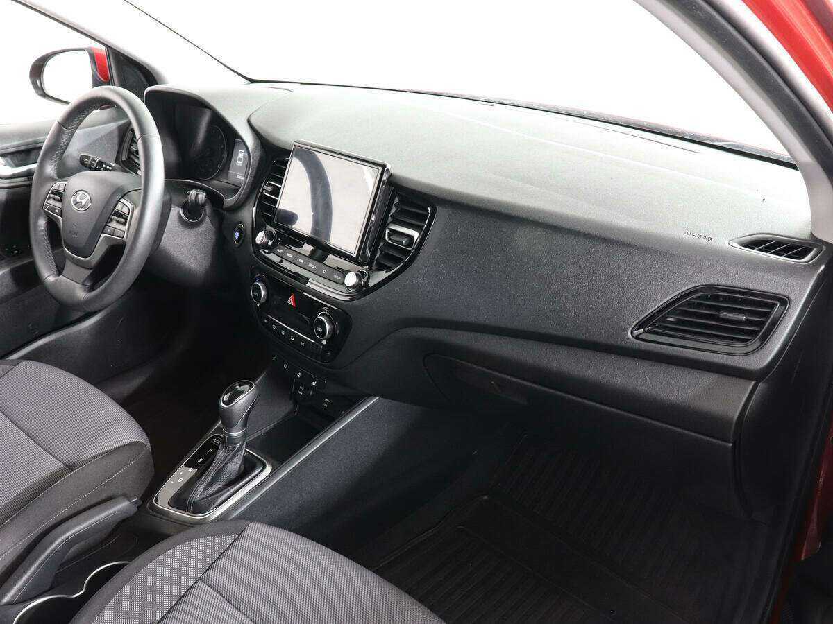 Hyundai Solaris 2021 года с пробегом. Фото: #8