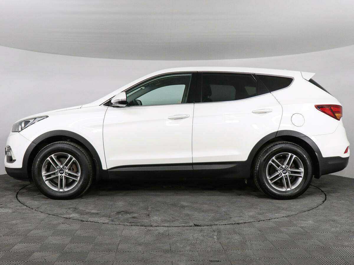 Hyundai Santa Fe 2017 года с пробегом. Фото: #6