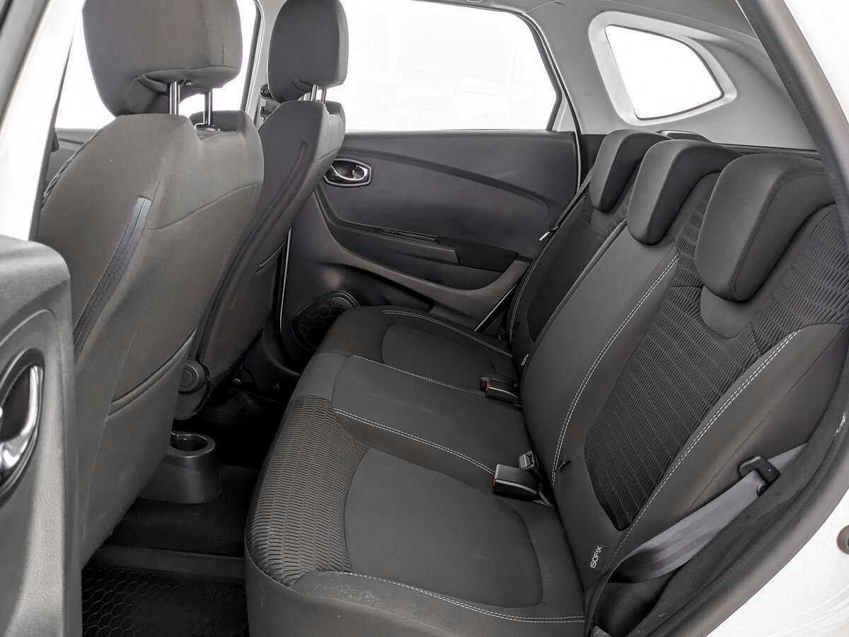 Б/У Рено Каптюр 2019 года. Фото: #9