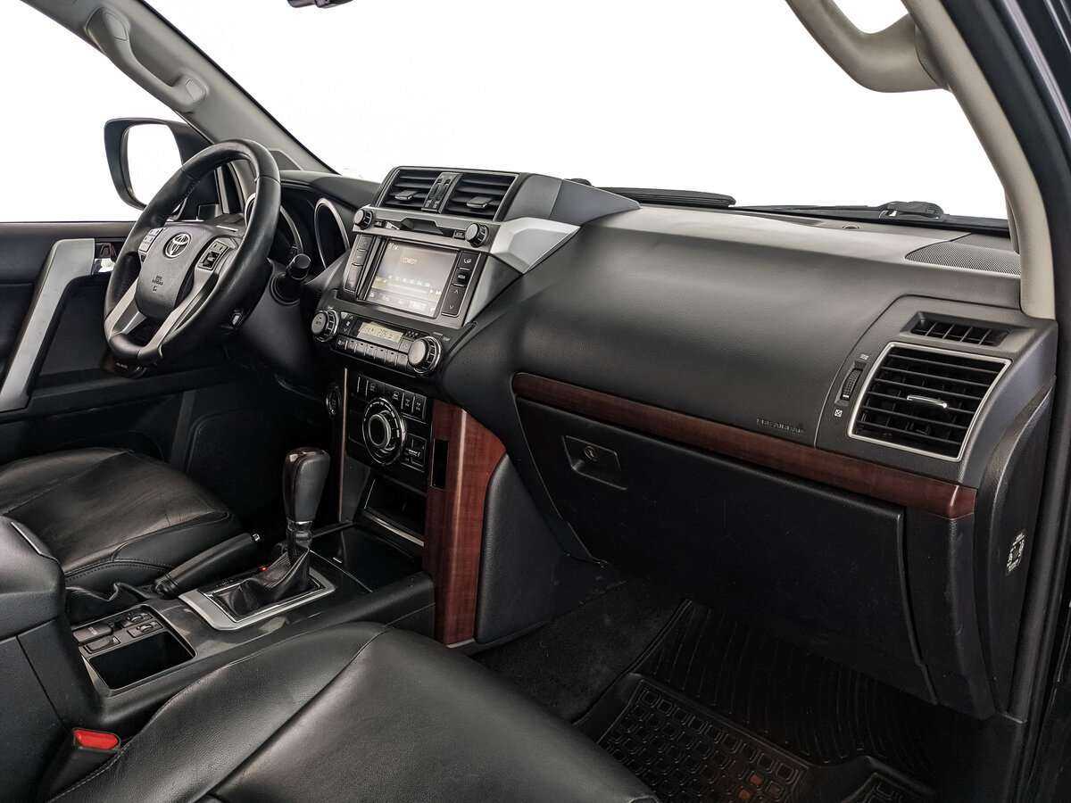 Toyota Land Cruiser Prado 2016 года с пробегом. Фото: #7