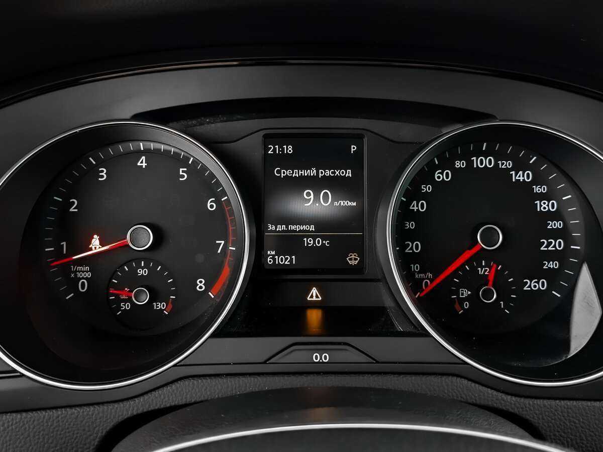 Volkswagen Passat 2016 года с пробегом. Фото: #10