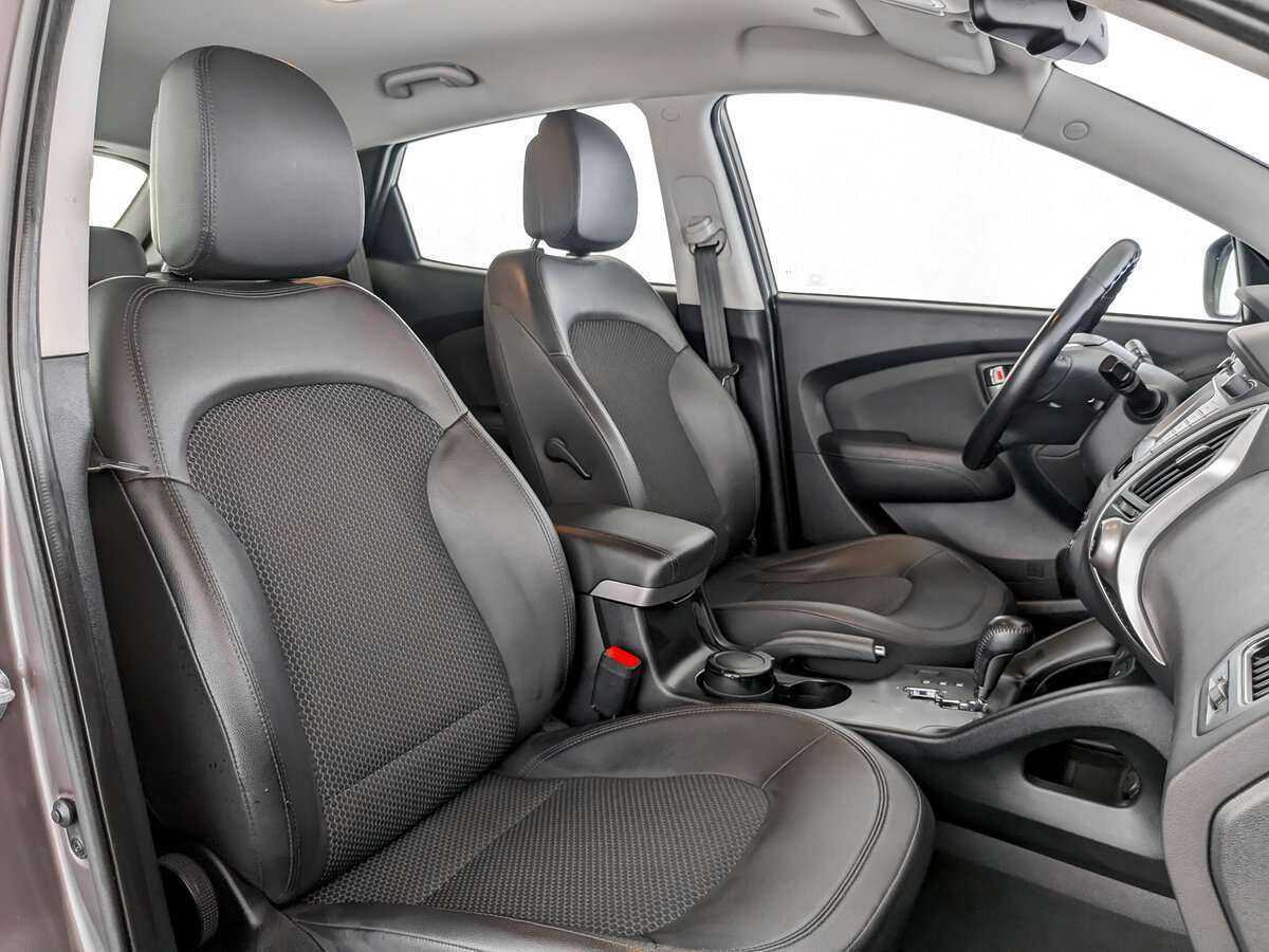 Б/У Хендай ай-икс35 2012 года. Фото: #16