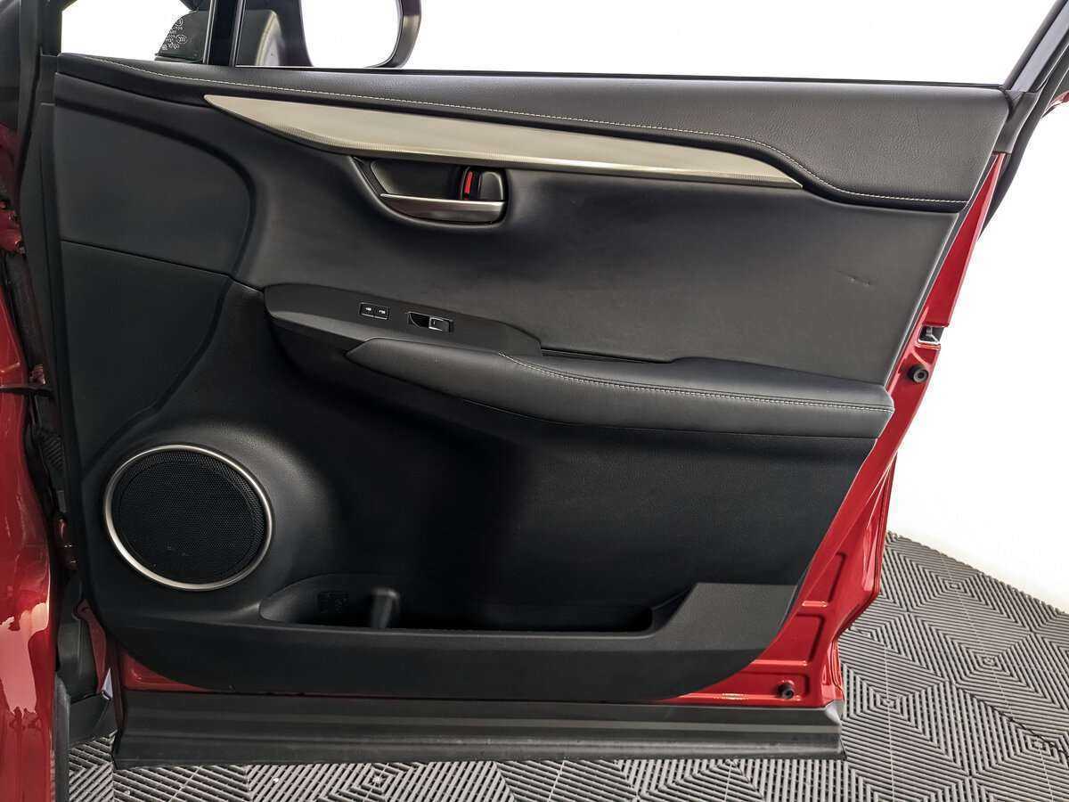 Lexus NX 2019 года с пробегом. Фото: #23