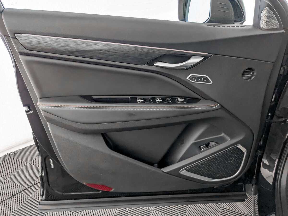 Geely Tugella 2021 года с пробегом. Фото: #14