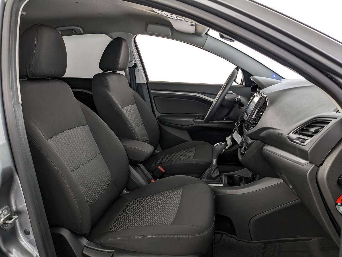 Б/У Лада (ВАЗ) Веста 2021 года. Фото: #18