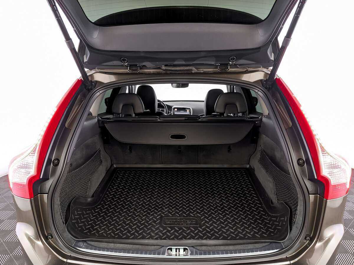 Volvo XC60 2015 года с пробегом. Фото: #9