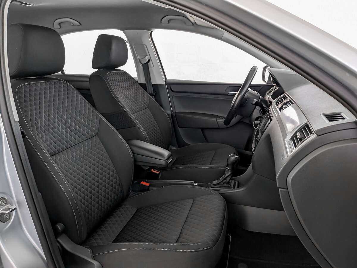 Б/У Шкода Рапид 2016 года. Фото: #17