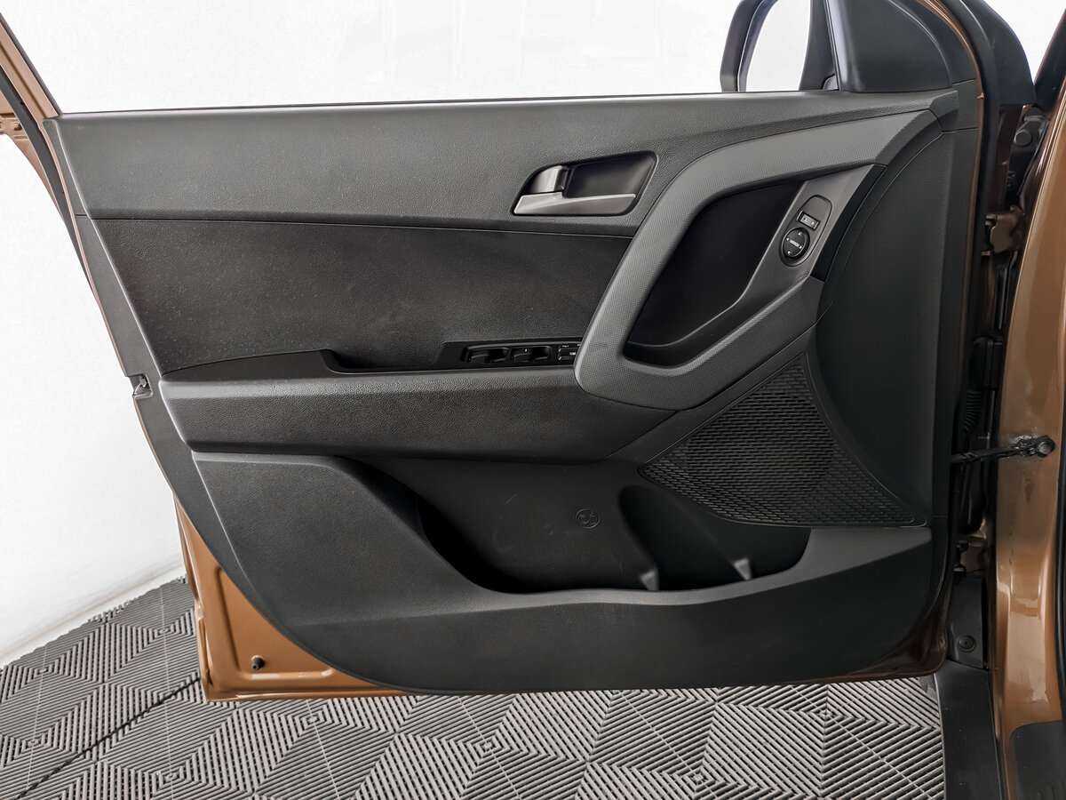 Б/У Хендай Крета 2017 года. Фото: #14