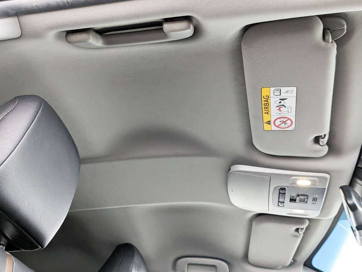 Toyota Camry 2019 года с пробегом. Фото: #22