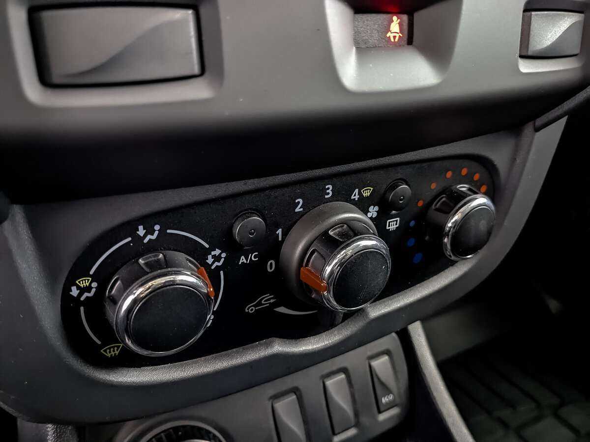 Б/У Рено Дастер 2020 года. Фото: #19