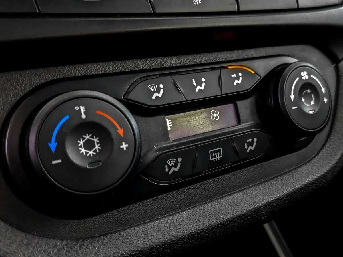 Б/У Лада (ВАЗ) Веста 2018 года. Фото: #20