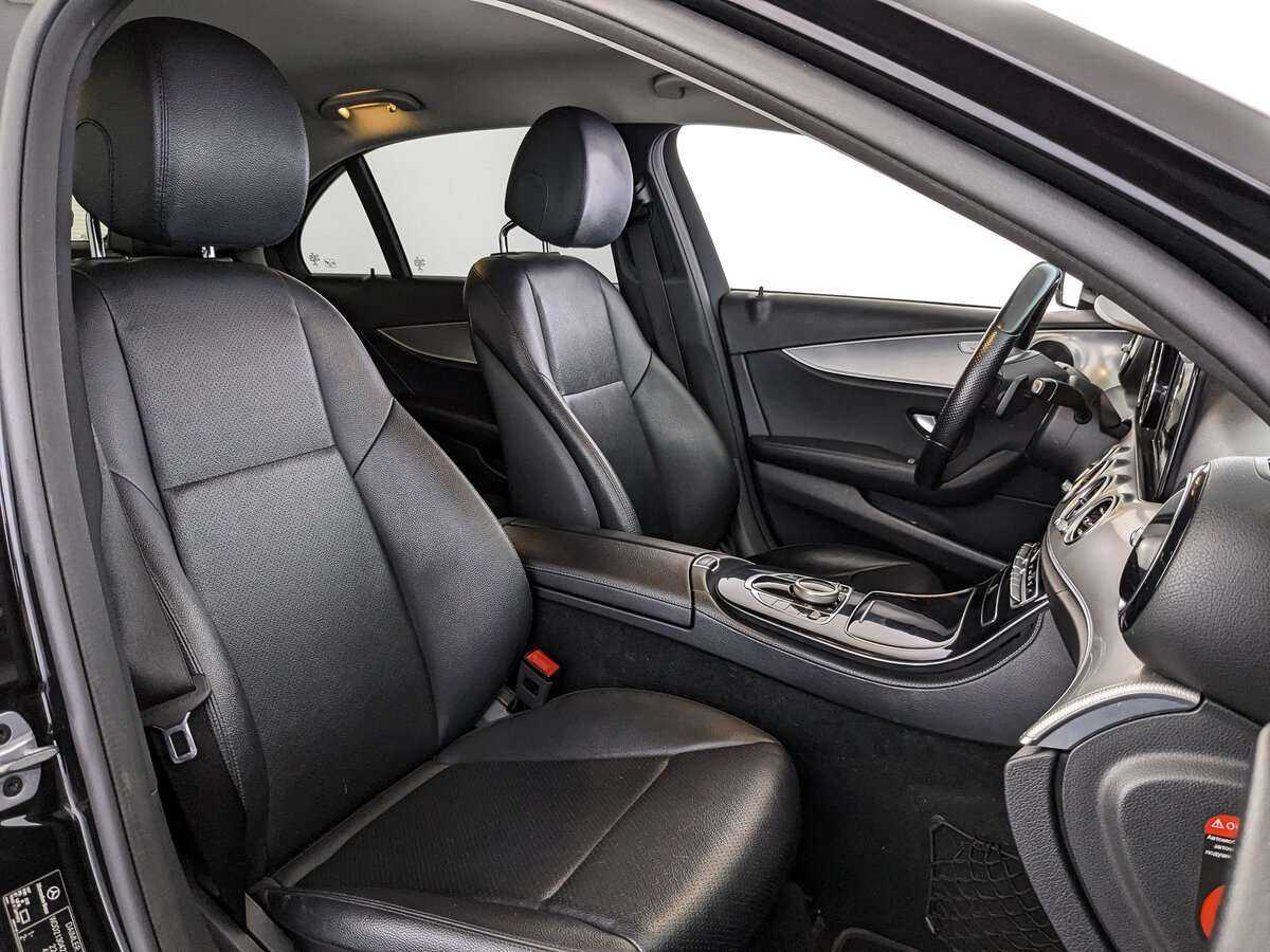 Mercedes-Benz E-Класс 2018 года с пробегом. Фото: #18