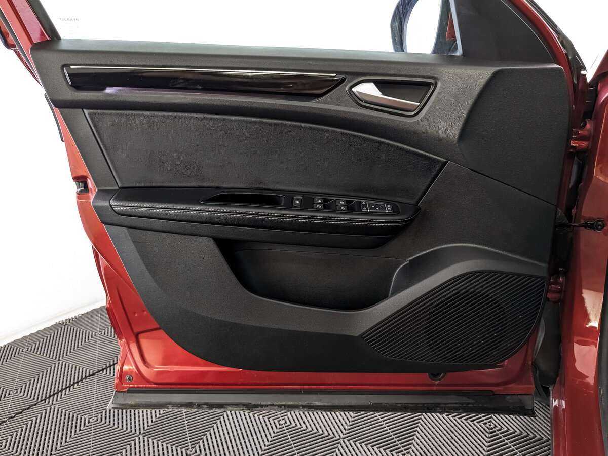 Б/У Рено Аркана 2019 года. Фото: #14