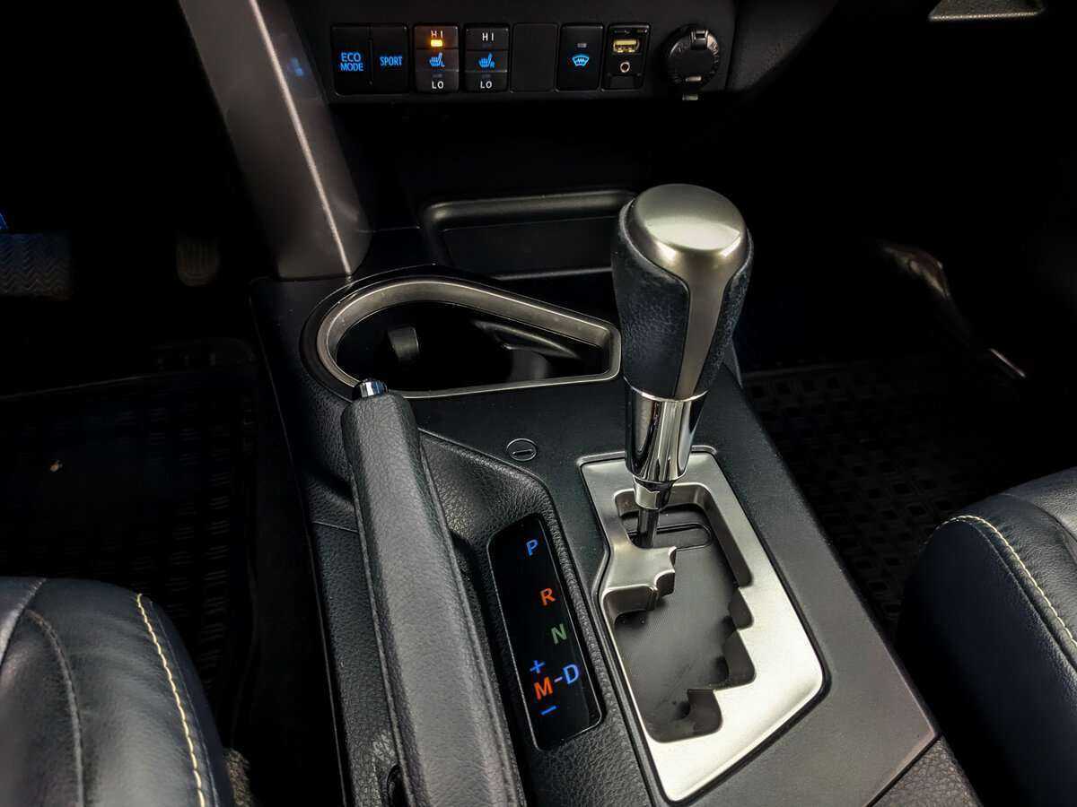 Toyota RAV4 2017 года с пробегом. Фото: #21