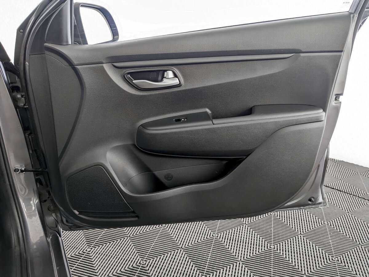 Б/У Киа Рио 2021 года. Фото: #19