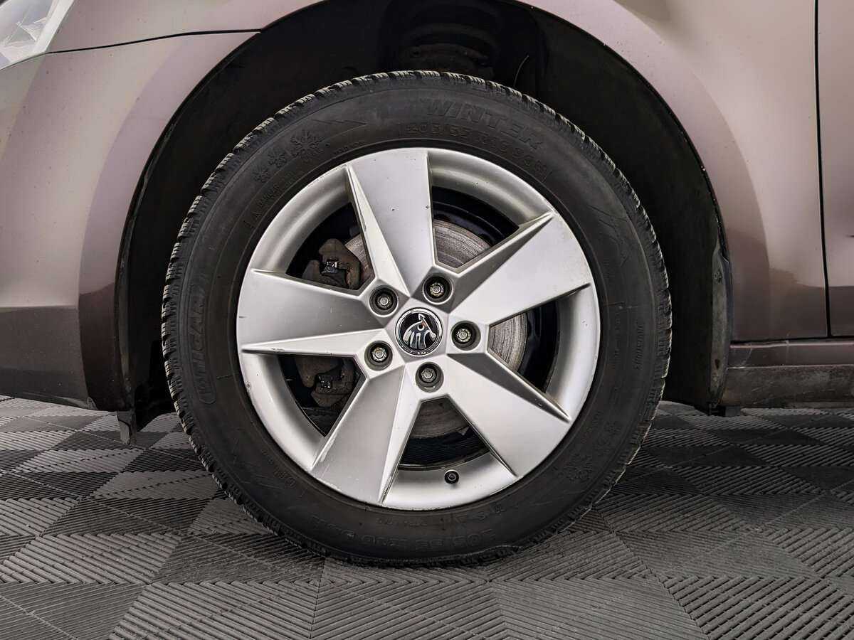 Б/У Шкода Октавия 2016 года. Фото: #11