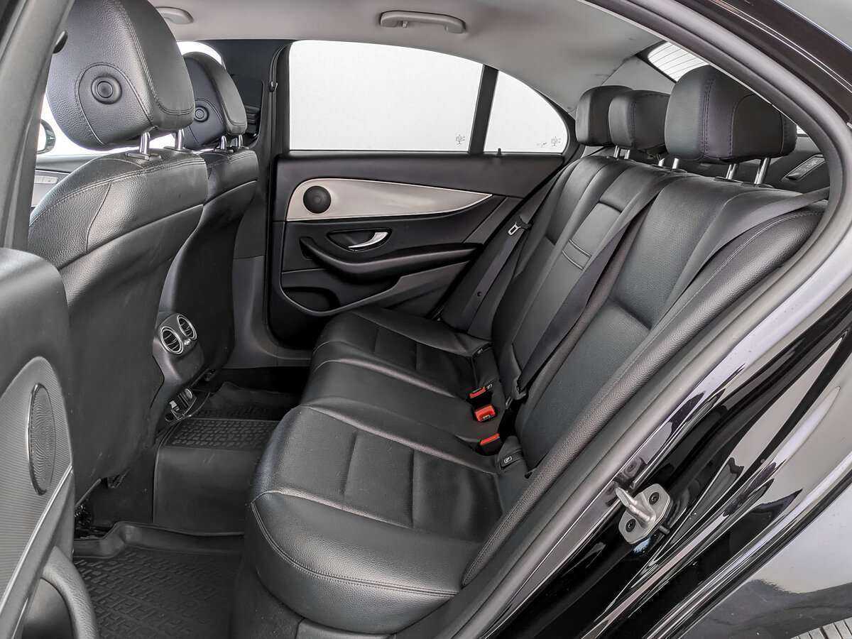 Mercedes-Benz E-Класс 2018 года с пробегом. Фото: #9