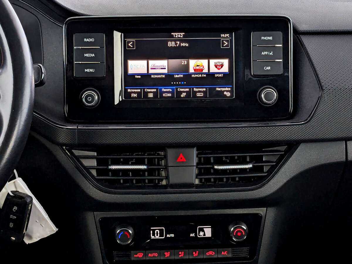 Б/У Фольксваген Поло 2020 года. Фото: #14