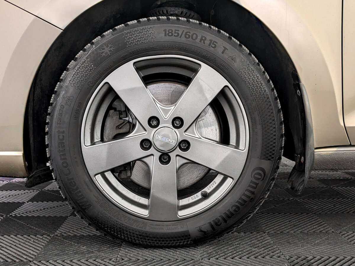 Б/У Фольксваген Поло 2020 года. Фото: #16