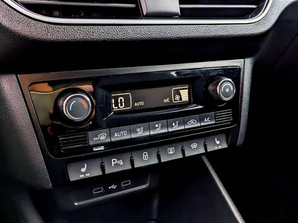 Б/У Фольксваген Поло 2022 года. Фото: #20