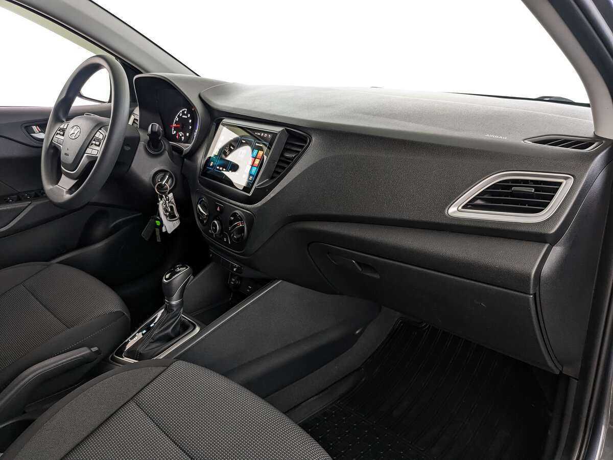 Б/У Хендай Солярис 2021 года. Фото: #12