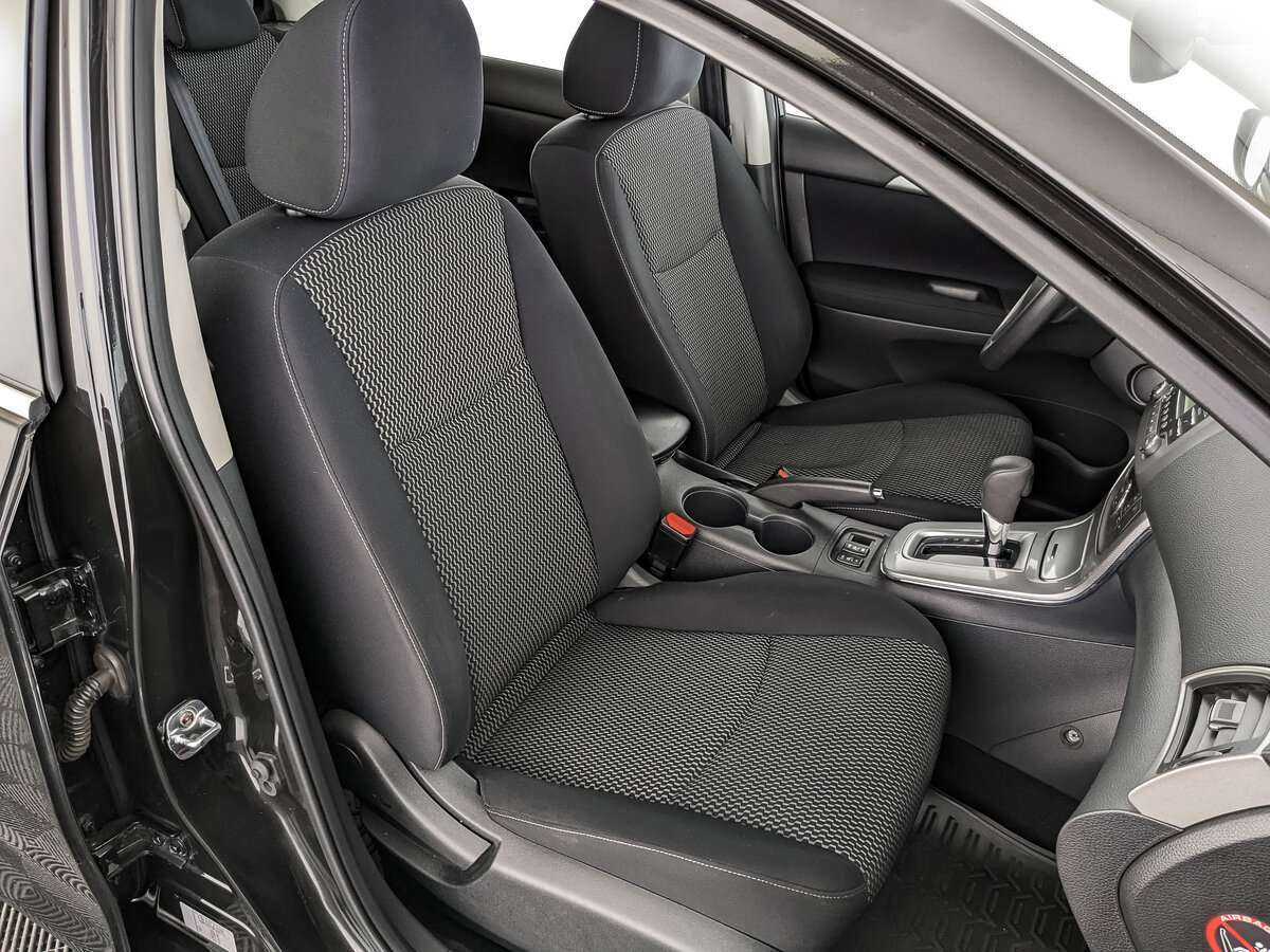 Б/У Ниссан Тиида 2015 года. Фото: #19