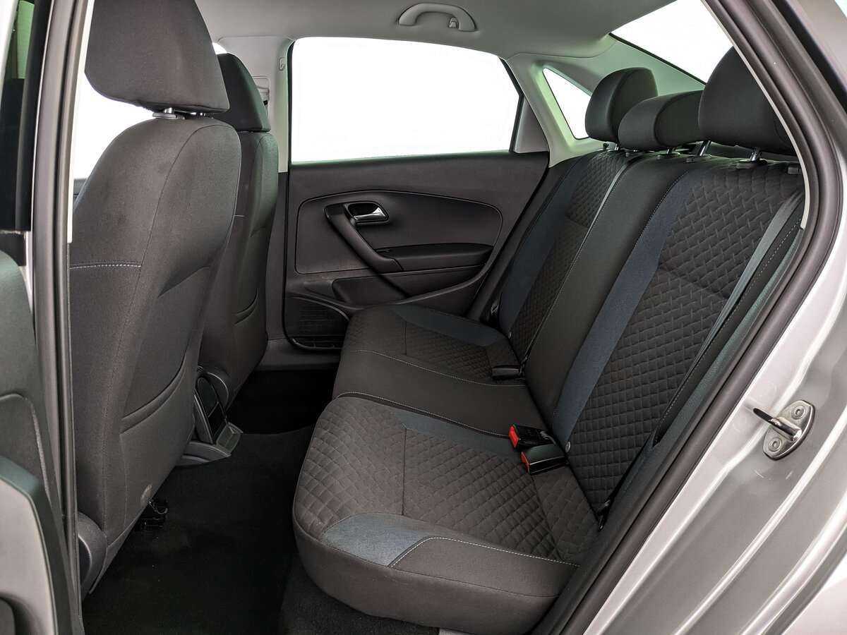 Б/У Фольксваген Поло 2020 года. Фото: #13