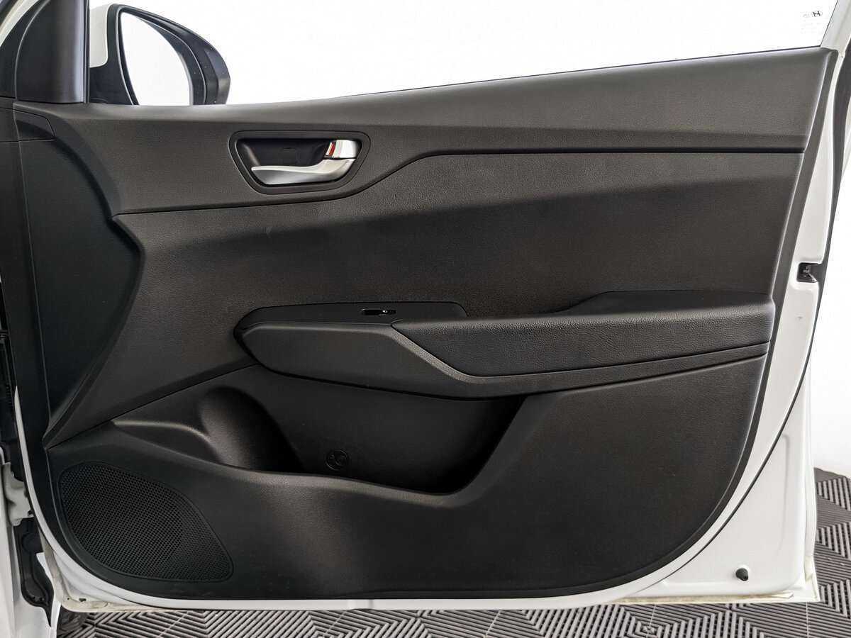 Б/У Хендай Солярис 2020 года. Фото: #24