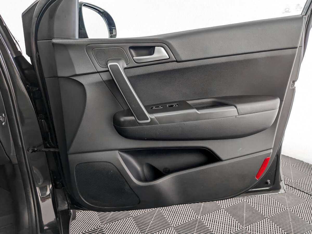 Б/У Киа Спортейдж 2016 года. Фото: #19