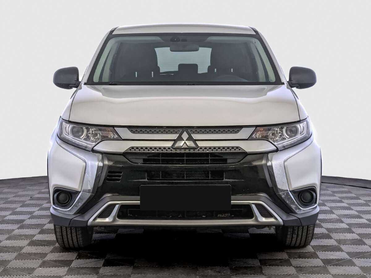 Mitsubishi Outlander 2019 года с пробегом. Фото: #1