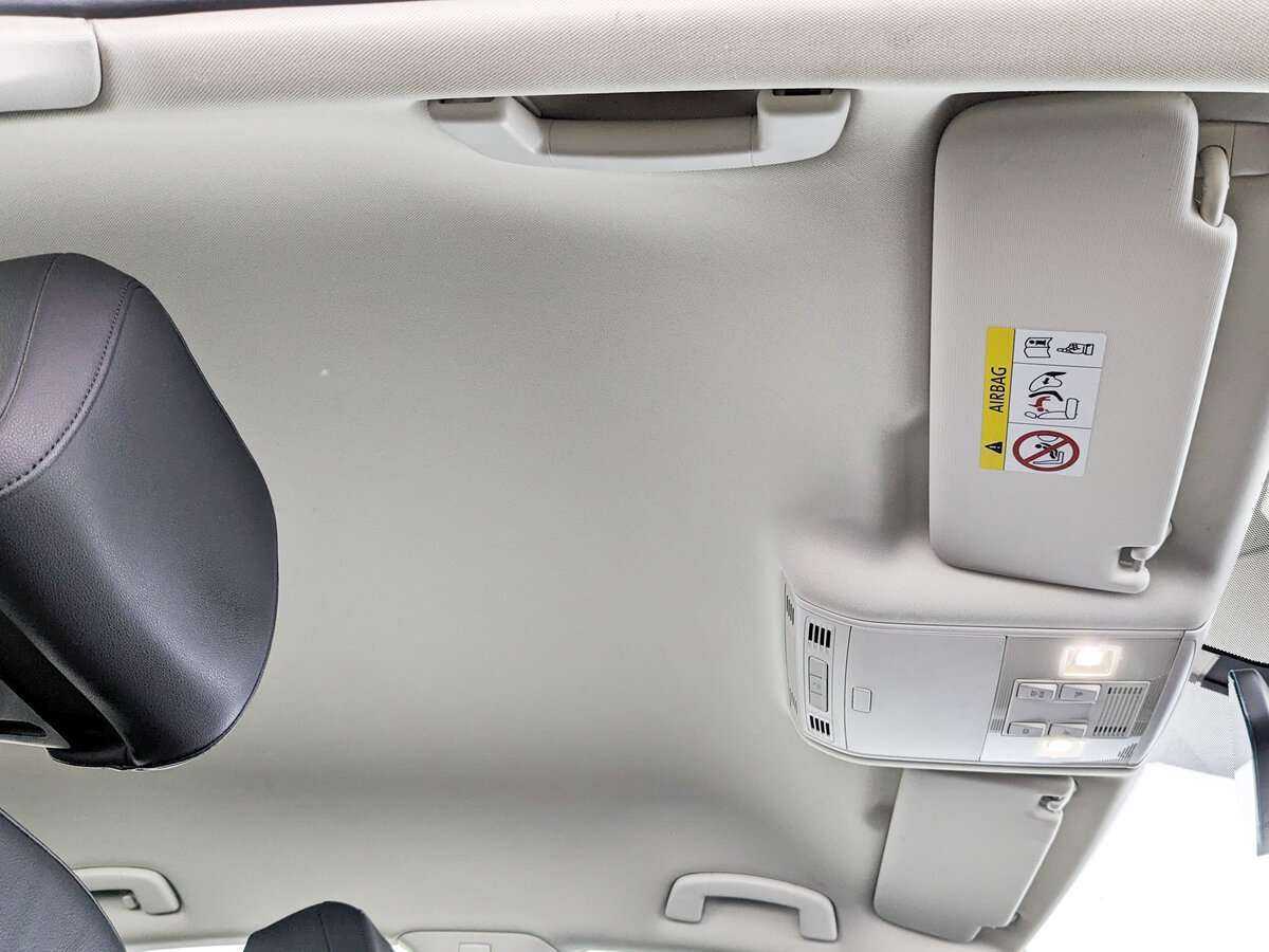 Volkswagen Passat 2017 года с пробегом. Фото: #22