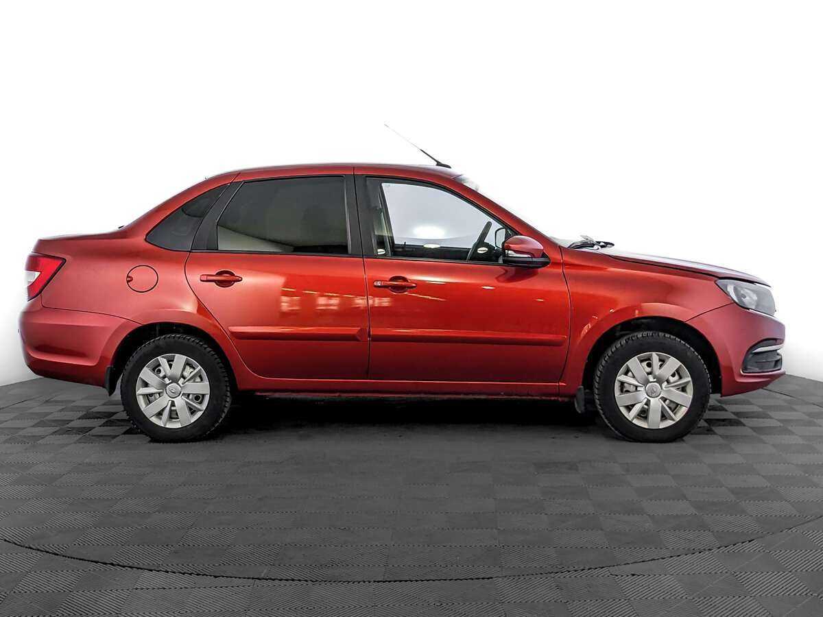 Б/У Лада (ВАЗ) Гранта 2020 года. Фото: #3