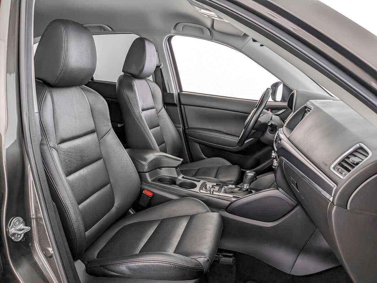 Б/У Мазда Ц-Икс-5 2016 года. Фото: #21