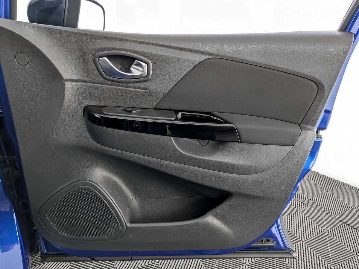 Б/У Рено Каптюр 2020 года. Фото: #15