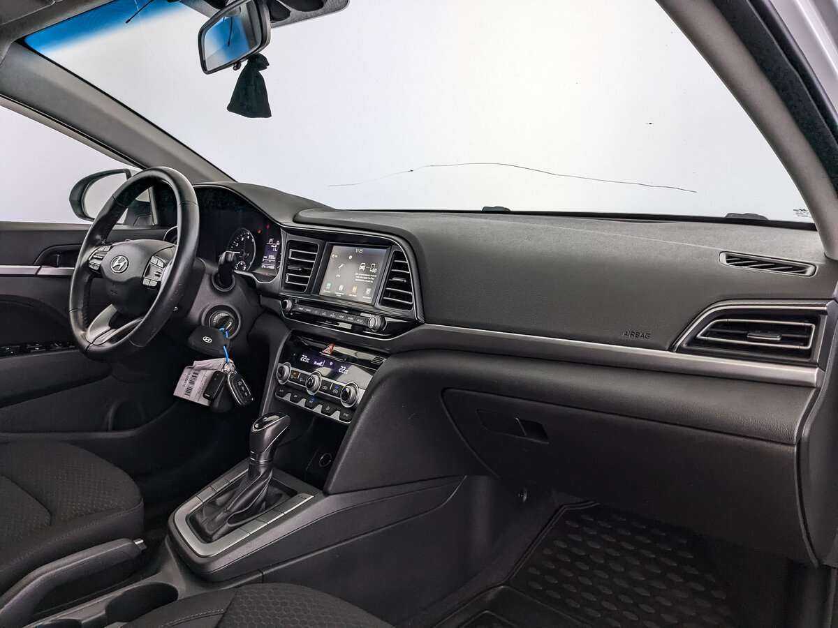 Б/У Хендай Елантра 2020 года. Фото: #8