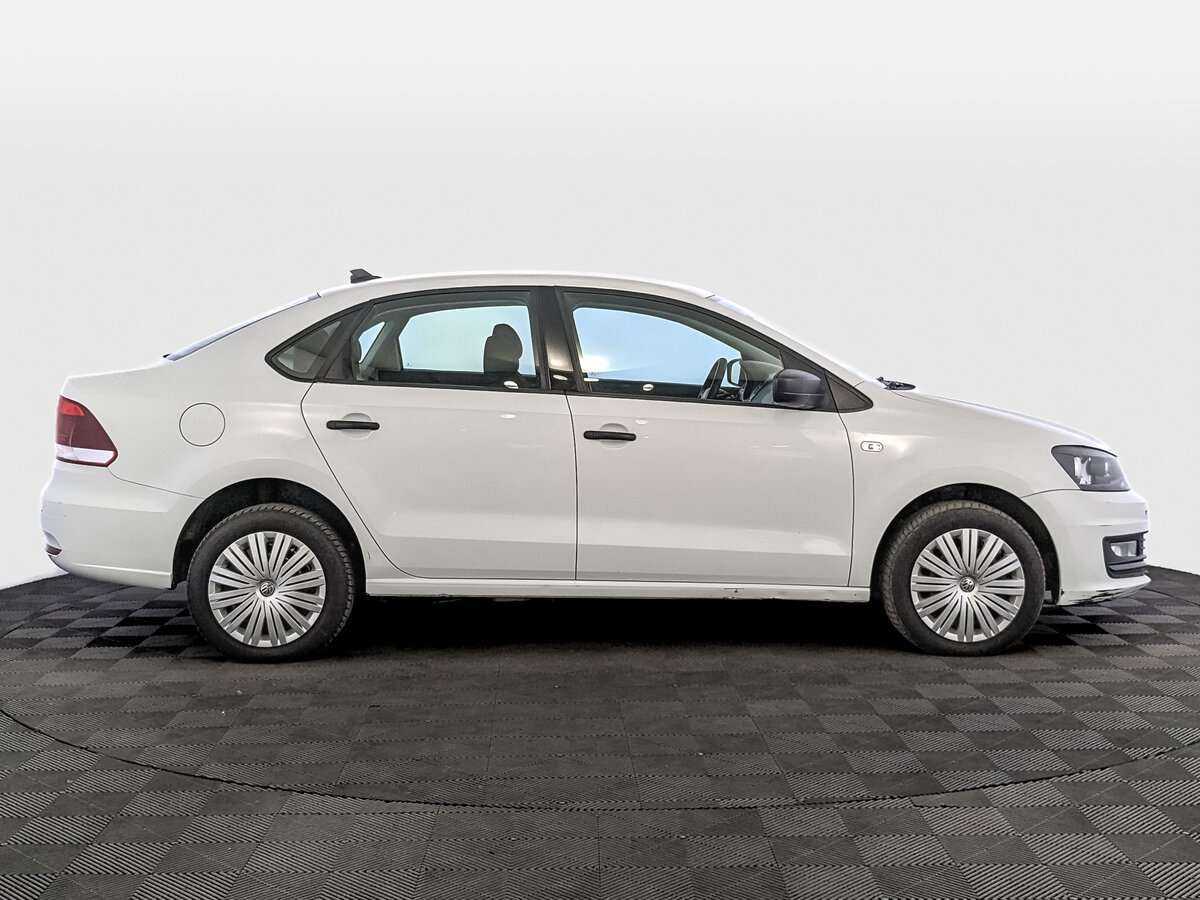 Б/У Фольксваген Поло 2018 года. Фото: #3