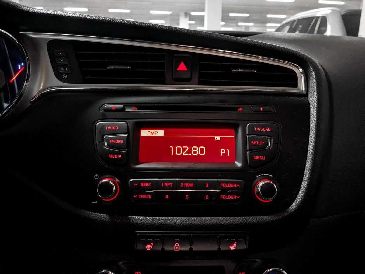 Б/У Киа Сид 2017 года. Фото: #13