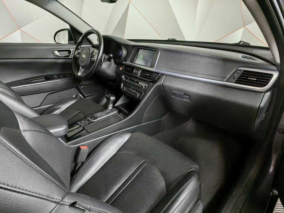 Б/У Киа Оптима 2016 года. Фото: #8