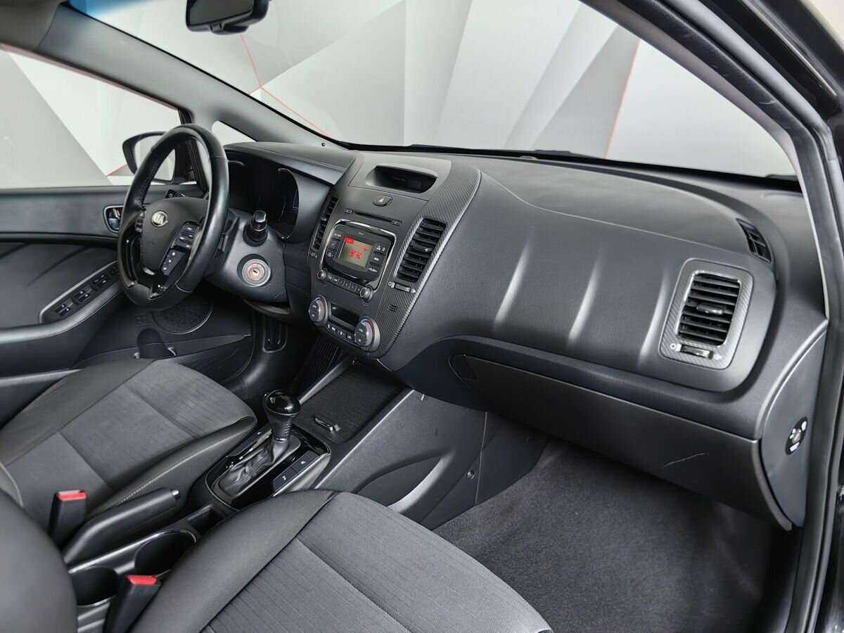 Б/У Киа Церато 2018 года. Фото: #8