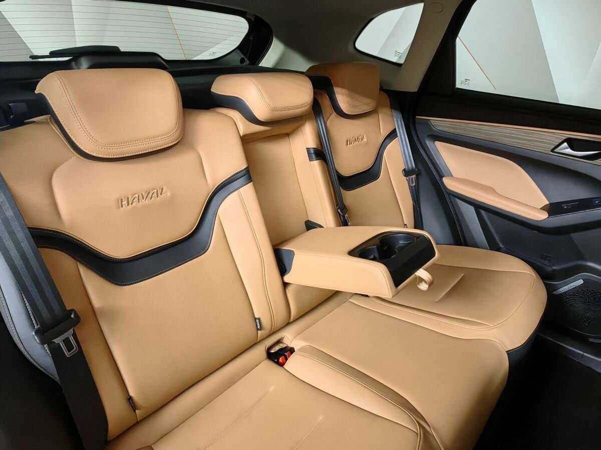 Б/У Хавал Джолион 2022 года. Фото: #12