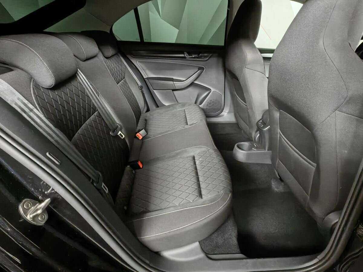 Б/У Шкода Рапид 2020 года. Фото: #11