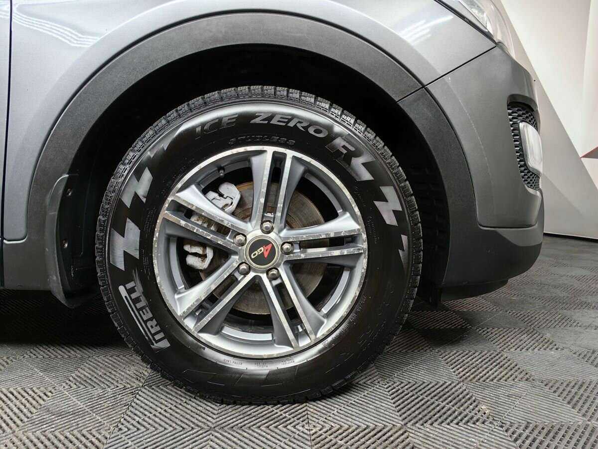 Б/У Хендай Санта Фе 2012 года. Фото: #14