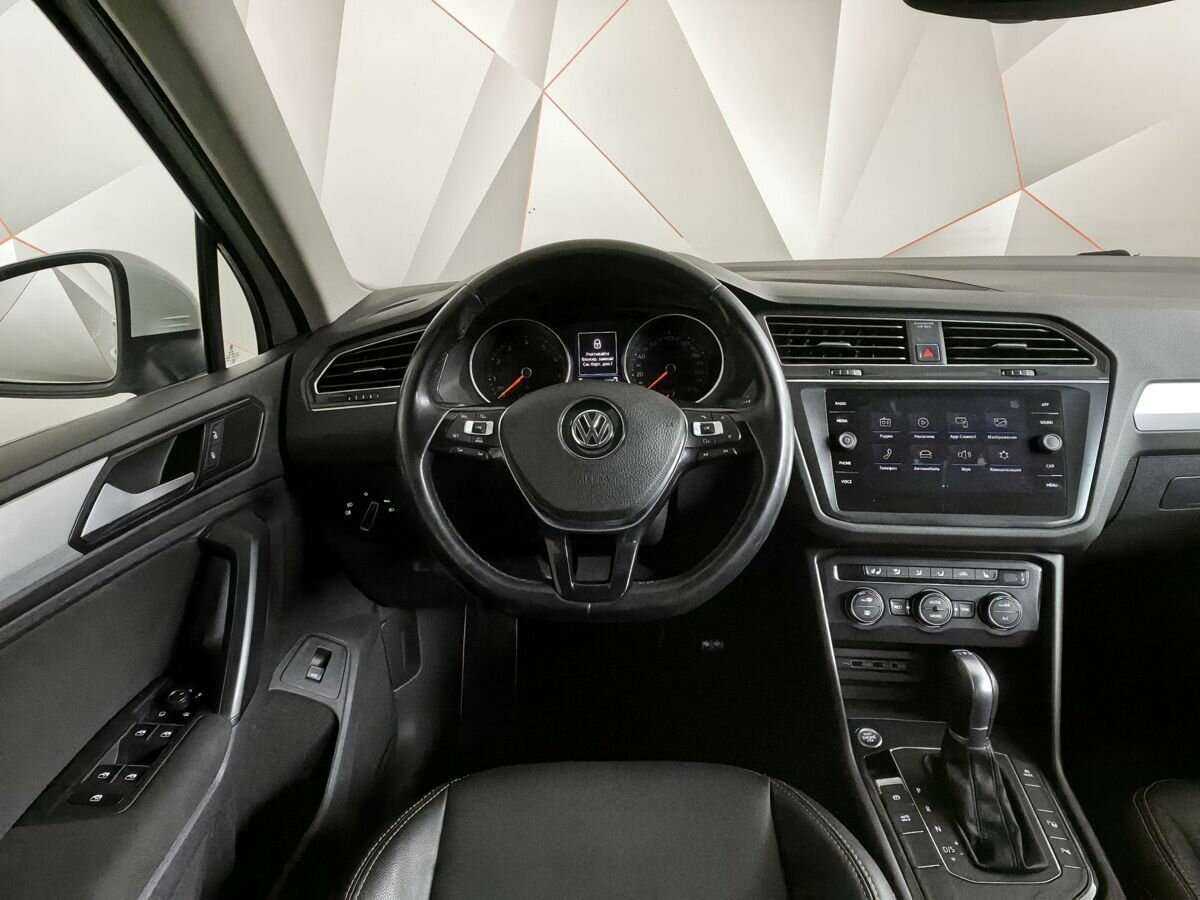 Volkswagen Tiguan 2018 года с пробегом. Фото: #13