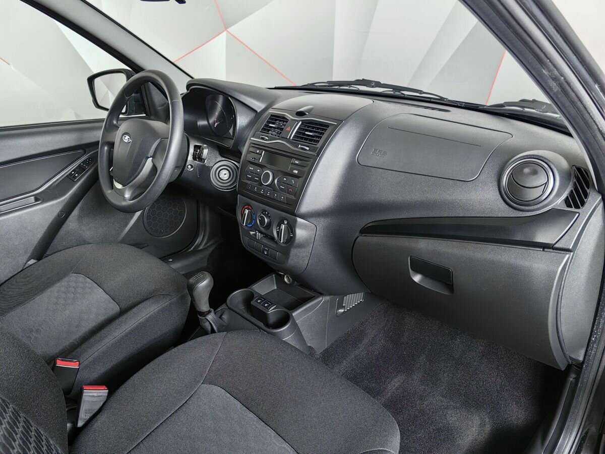 Б/У Лада (ВАЗ) Гранта 2022 года. Фото: #8