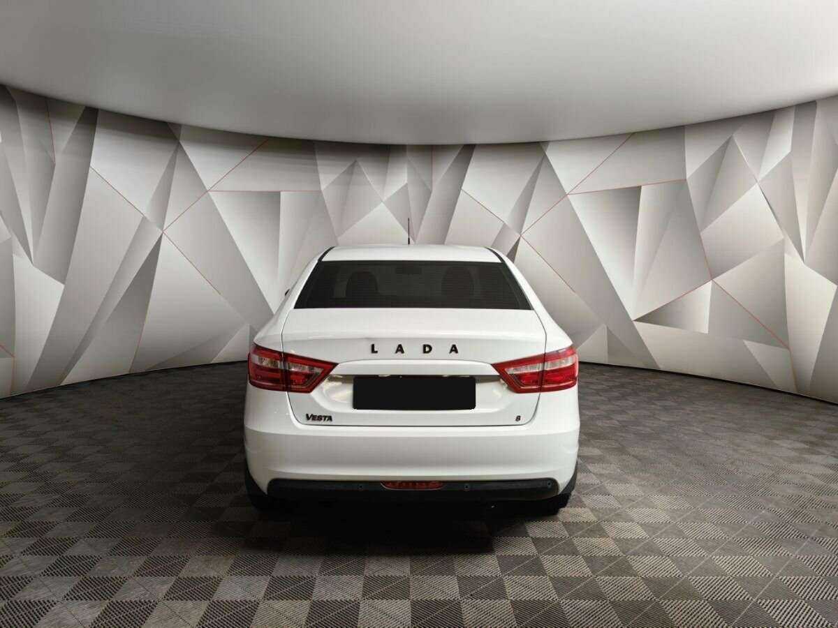 Б/У Лада (ВАЗ) Веста 2018 года. Фото: #6