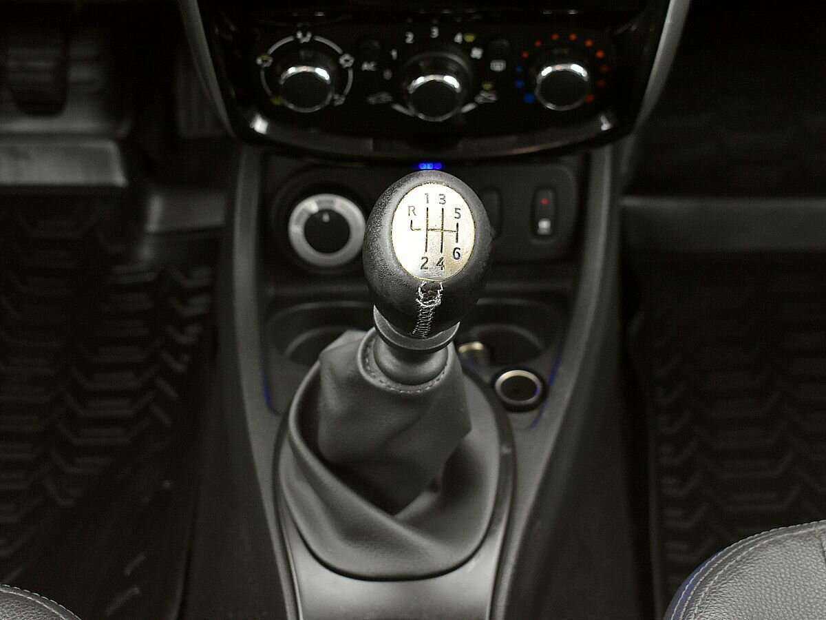 Б/У Ниссан Террано 2014 года. Фото: #10