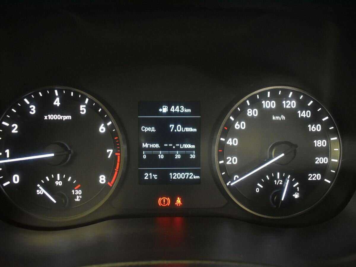 Б/У Хендай Солярис 2018 года. Фото: #12